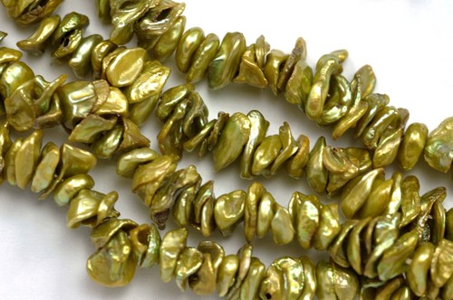 7mm pear green centre - pear, centre-drilled