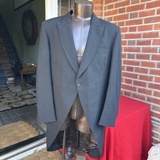 Brook York Tailcoat Morning