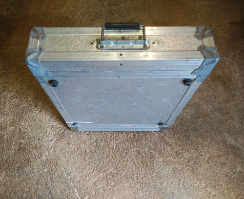 Flight case width - flight, 19"