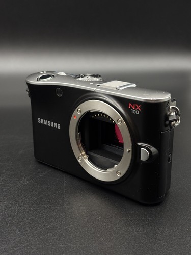 Samsung nx100 6mp - nx100/, /digital