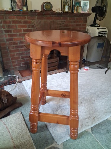 Vintage solid pine - solid, high