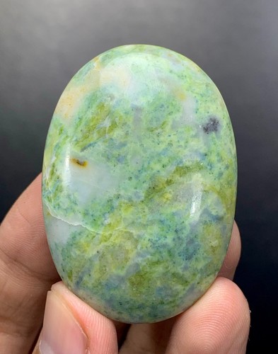 Amazing polished green moss