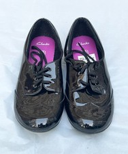 Clarks Dolly Up Girls’ School Shoes, Black Patent Leather, UK 1.5G / EU 33.5