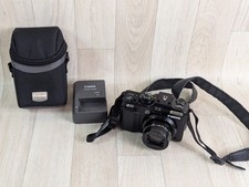 Canon PowerShot G11 Digital Camera Flip screen + Charger And Case 