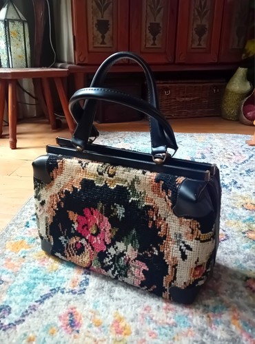 Vintage 60s floral tapestry - floral,