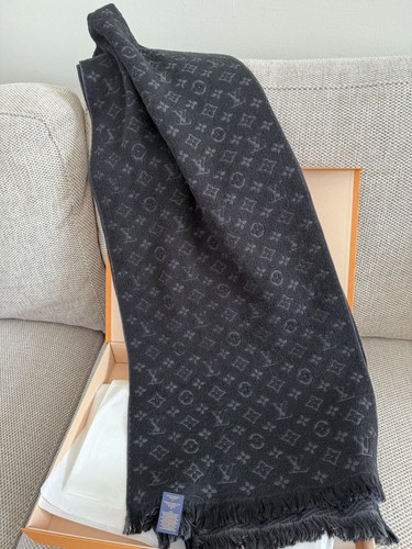 Louis vuitton monogram classic - vuitton,