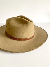 Vintage Akubra felt hat - Made