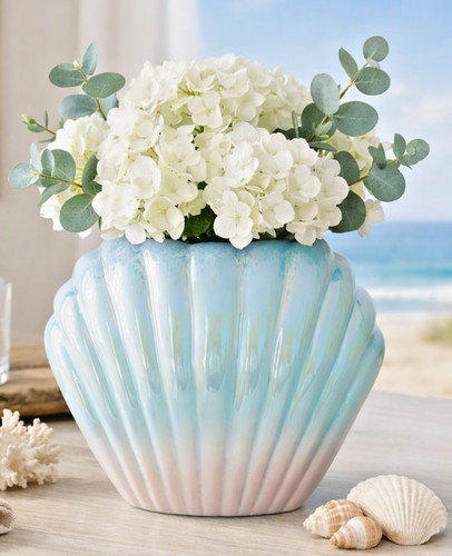 Iridescent shell vase - shell, 3d