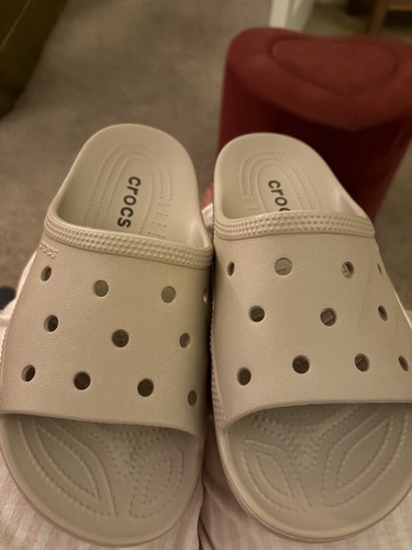 Ladies beige crocs size - size, 5