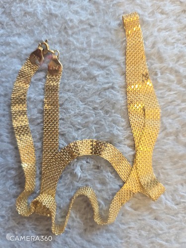 Carat solid gold - 18,