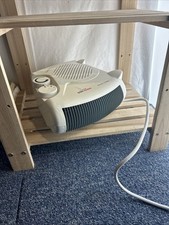 Lioytron Stay Warm Fan Heater