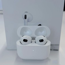 S*ealed APPLE 3rd Generation Wireless Earbuds with MagSafe Charging Case