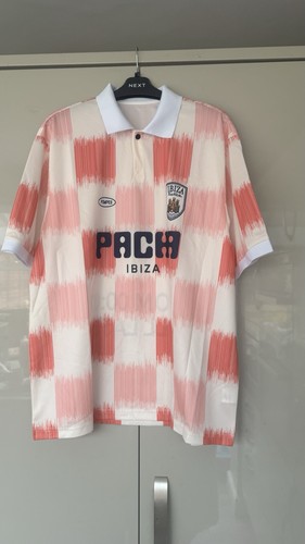 Pink checkered pacha - checkered,
