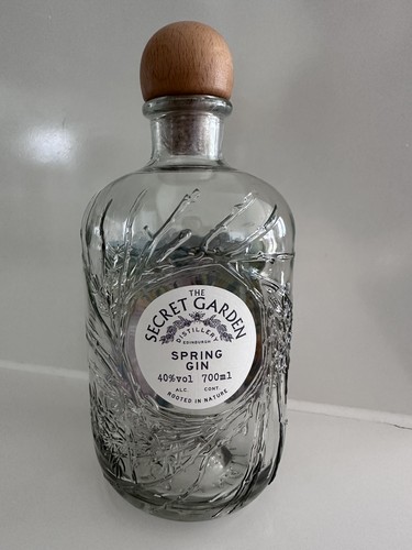 Secret garden gin empty - secret,