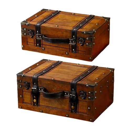 Old fashioned wood storage box - old,