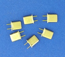 Collection of GWS 35MHz Micro Rx Crystals - 30 x Various Frequencies