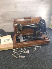 Antique Singer 15k Hand Crank