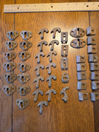 Lot vintage cast - lot,