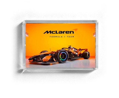 Mclaren racing car formula - f1,