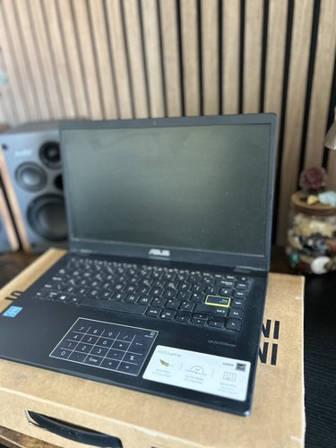 Asus e410m laptop - in, original