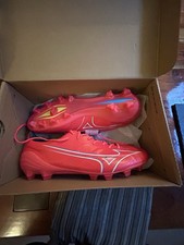 Brand New Mizuno Alpha Elites
