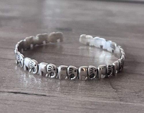 Retro style tibetan elephant - tibetan,