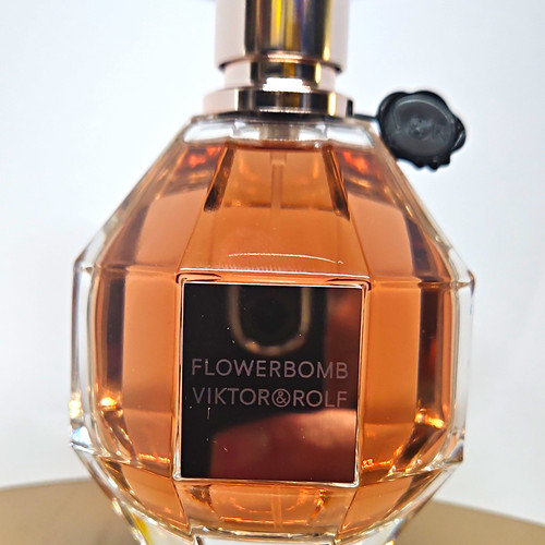 Viktor rolf flowerbomb eau - &,