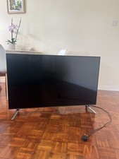 Panasonic TX-48CX400B – 48” 4K LCD TV (Spares or Repair)