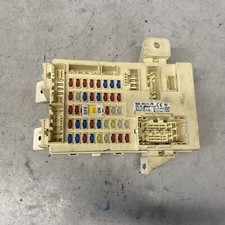 2012 HYUNDAI VELOSTER 1.6 PETROL GDI FUSE BOX RELAY CONTROL MODULE 95400-2V912