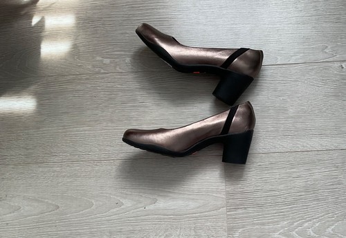 New boxed clarks ladies shoes - boxed,