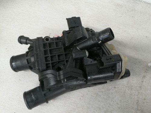 Ford focus thermostat manifold - ford,