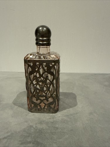 Vintage pink glass perfume - pink,