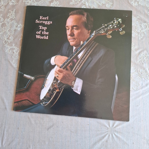 Earl scruggs top of the - scruggs,