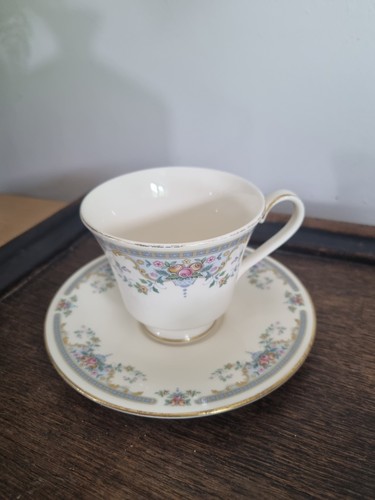 Royal doulton romance - doulton,
