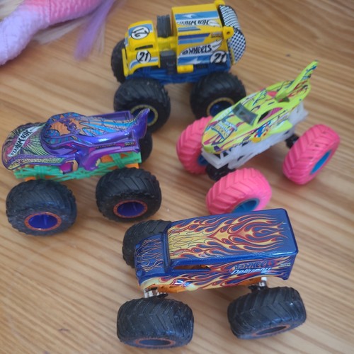 Bundle small size monster - of, small-size