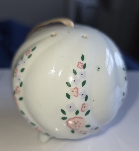 Vintage ceramic chintz style - vintage,