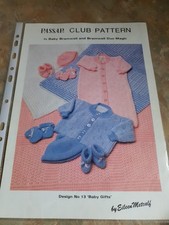 Passap E6000 Knitting Machine