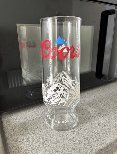 Box coors light pint - of,