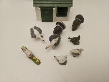 Britains Chicken Coop, With Chickens and Turkeys. 1/32 Scale!