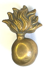 Royal Artillery Collar Badge