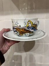 Alice In Wonderland’s Café