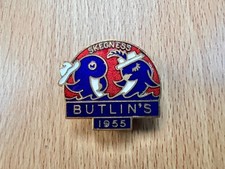 BUTLINS SKEGNESS ENAMEL PIN