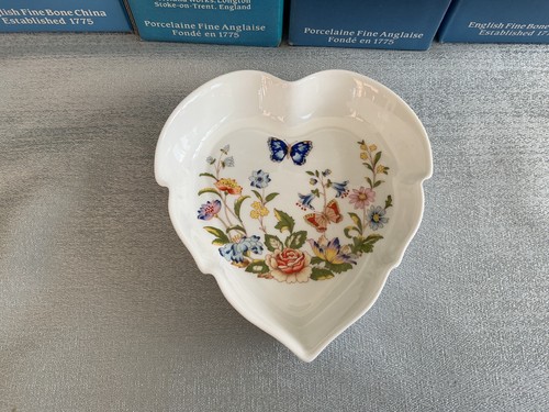 Aynsley cottage garden leaf - aynsley,
