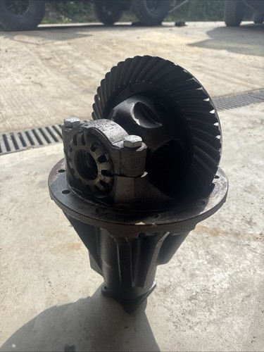 Discovery front diff - 2,
