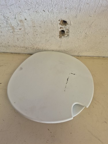 Peugeot 208 petrol flap fuel - peugeot,