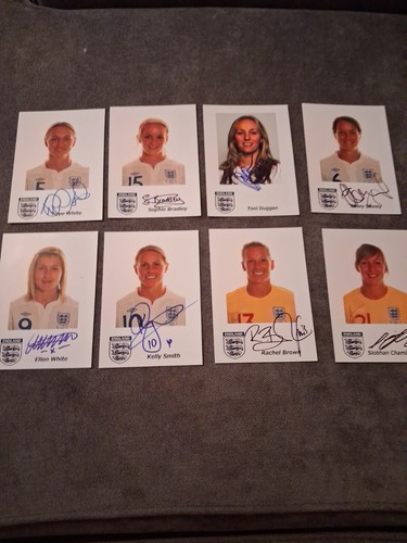 Autographed england womens - autographed,