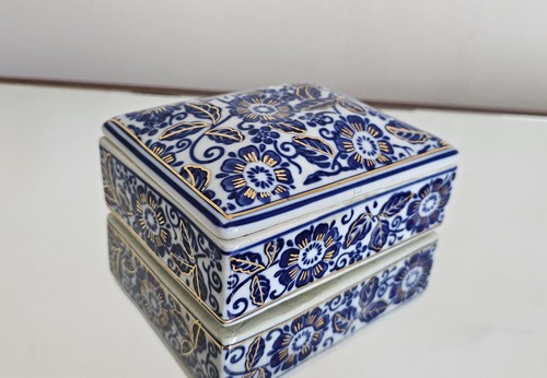 Vintage chinese porcelain - vintage,