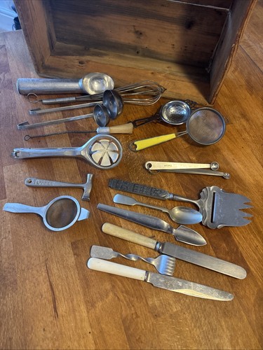 Vintage mixed lot kitchen - vintage,