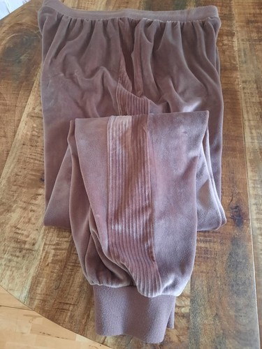 Lipsy london size velour - london,