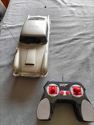 Radio controlled aston - radio, martin